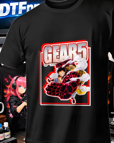 Diseño DTF Luffy Gear 5 Portada Roja de la colección One Piece para playeras personalizadas.